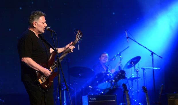 Влади Дивљану у част